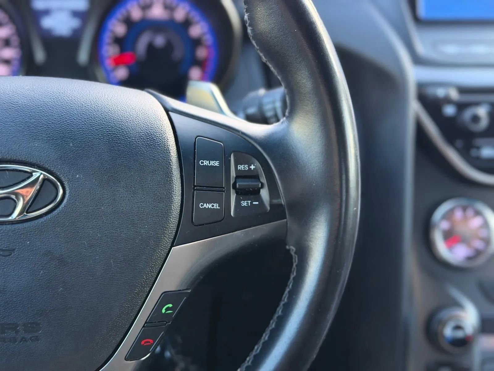 Used 2015 Hyundai Genesis 3.8 image 15