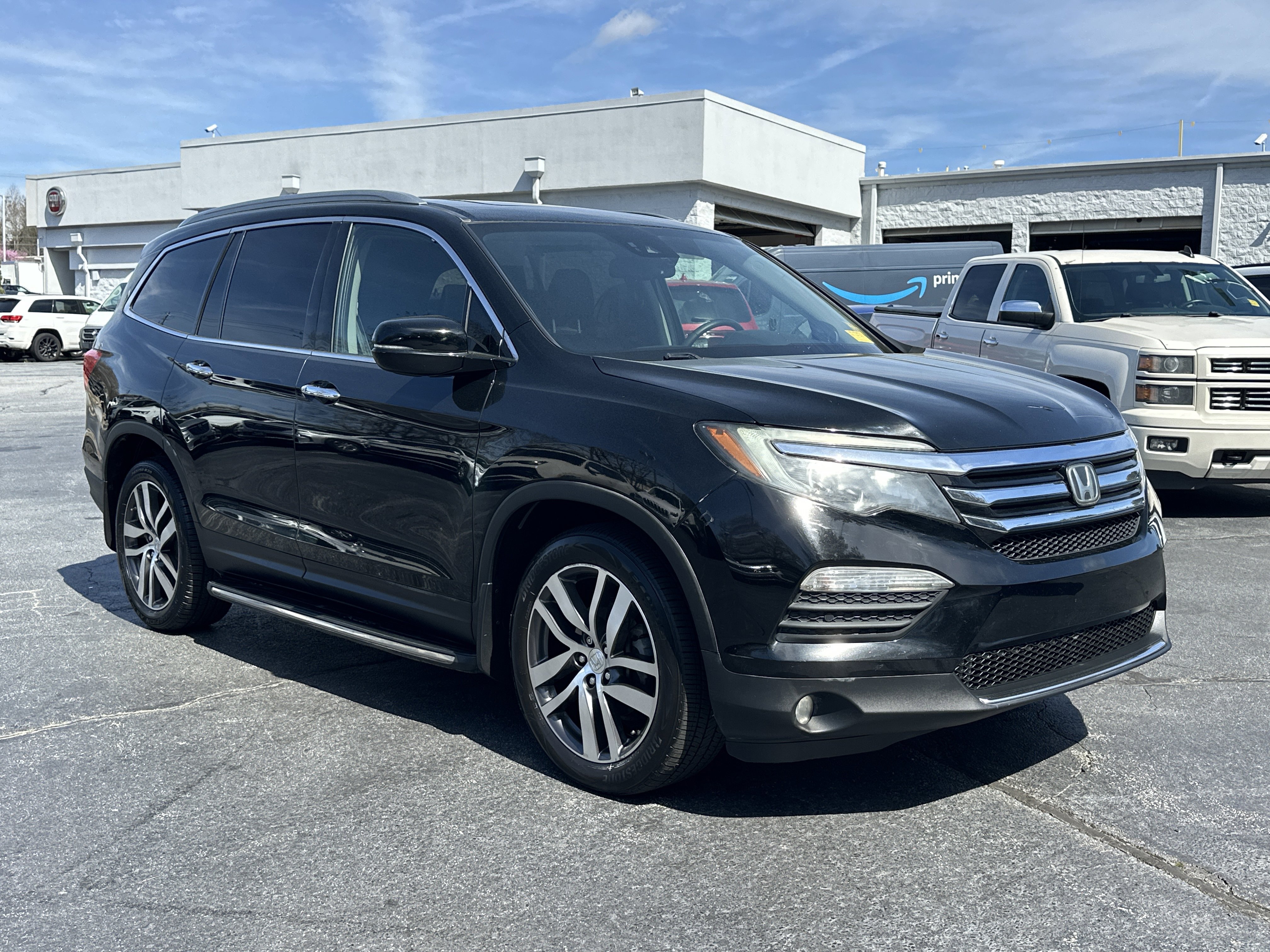 Used 2016 Honda Pilot Elite image 2