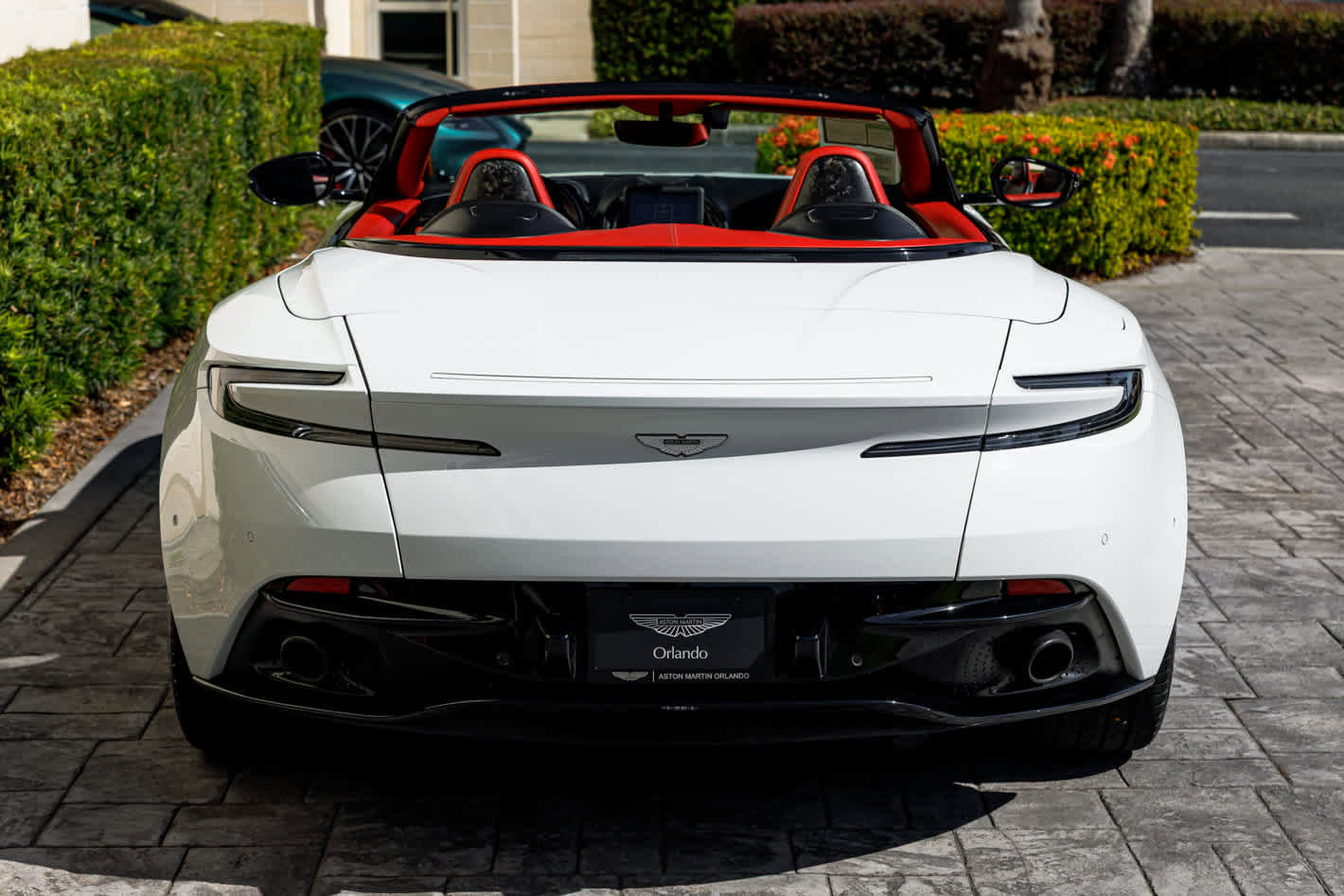 Used 2019 Aston Martin DB11 Volante image 27