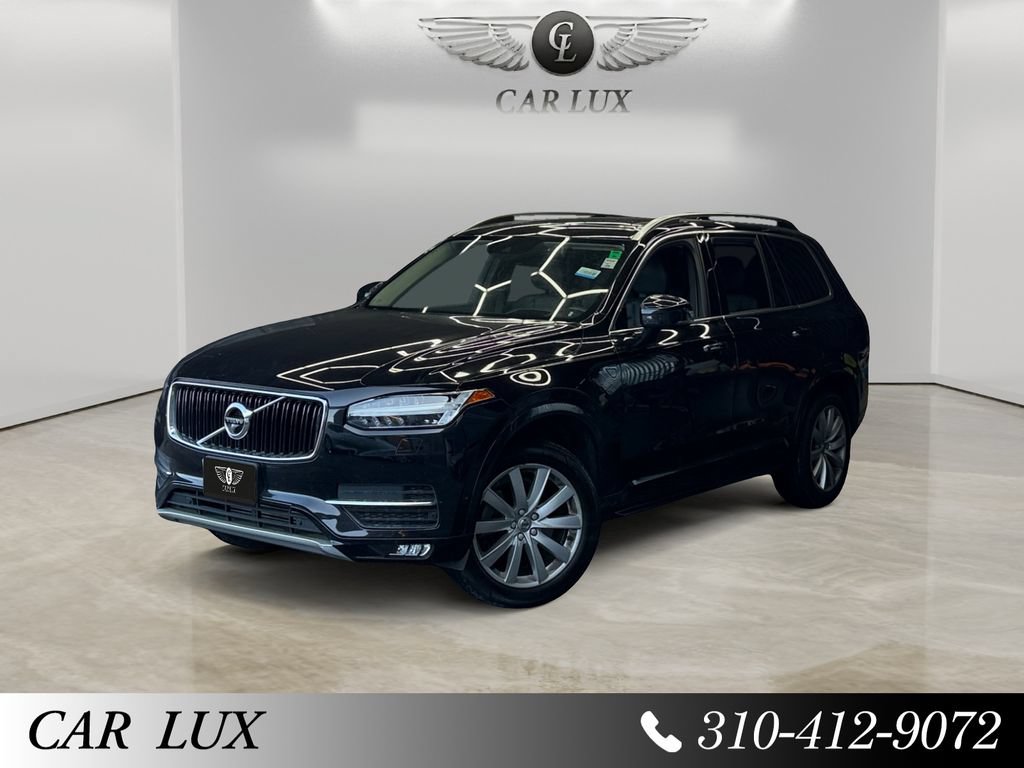 Used 2017 Volvo XC90 T6 Momentum w/ Vision Package