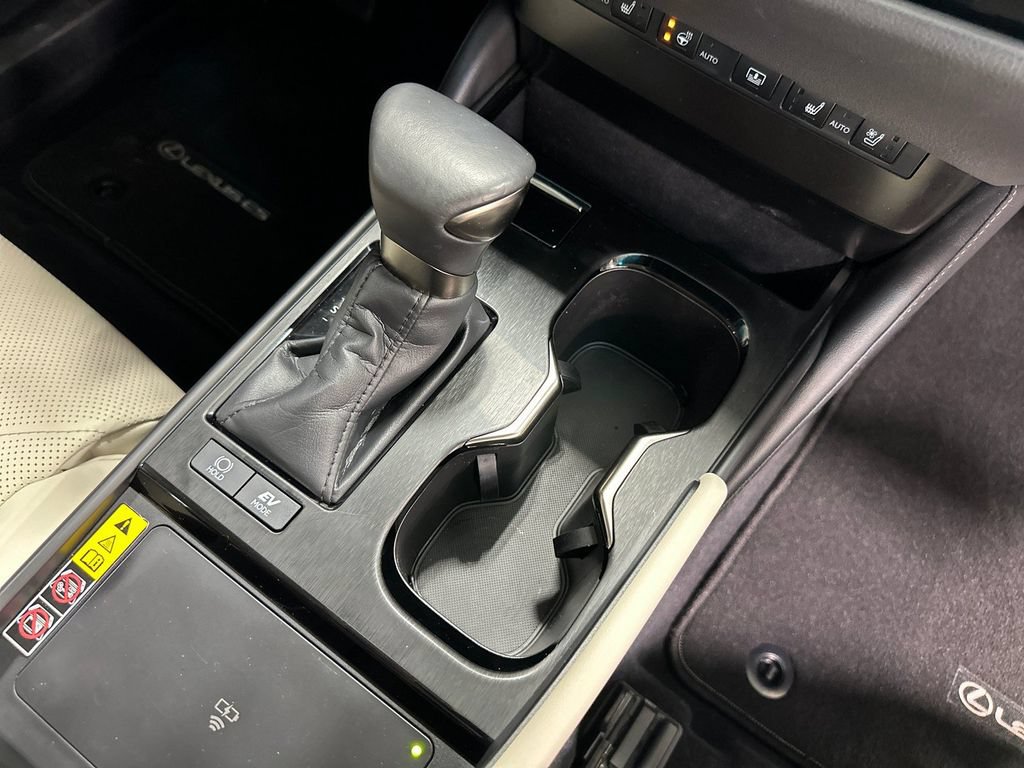 Used 2024 Lexus ES 300h Ultra Luxury FWD image 21