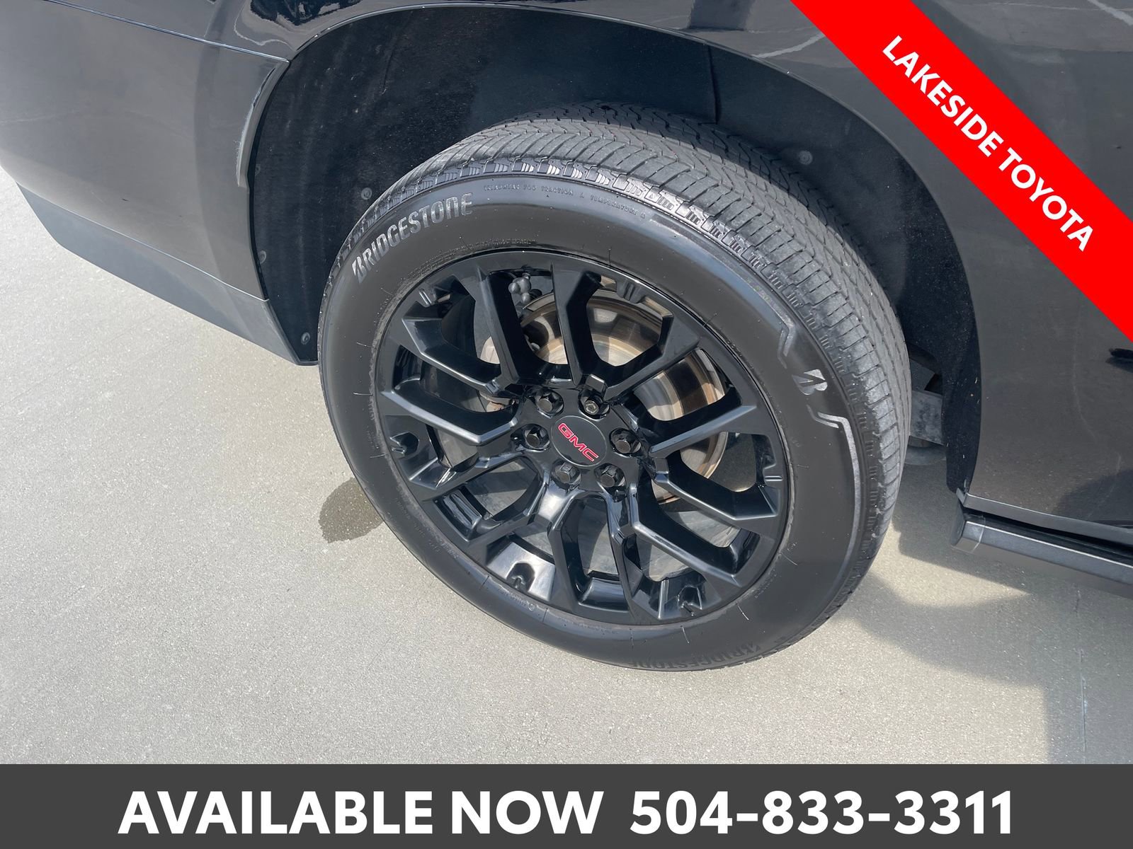Used 2022 GMC Yukon XL Denali RWD image 11