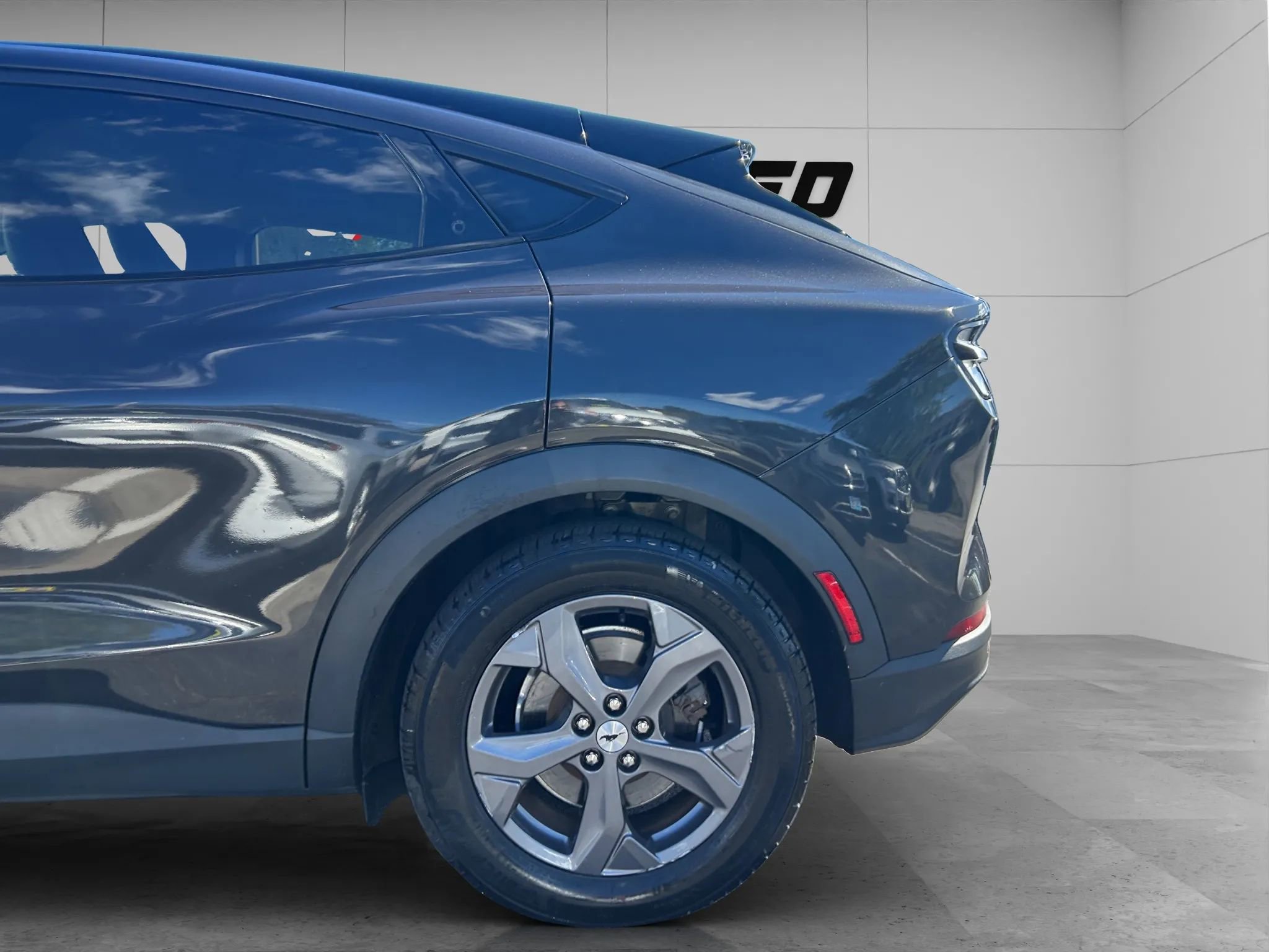 Used 2022 Ford Mustang Mach-E Select AWD/4WD image 24