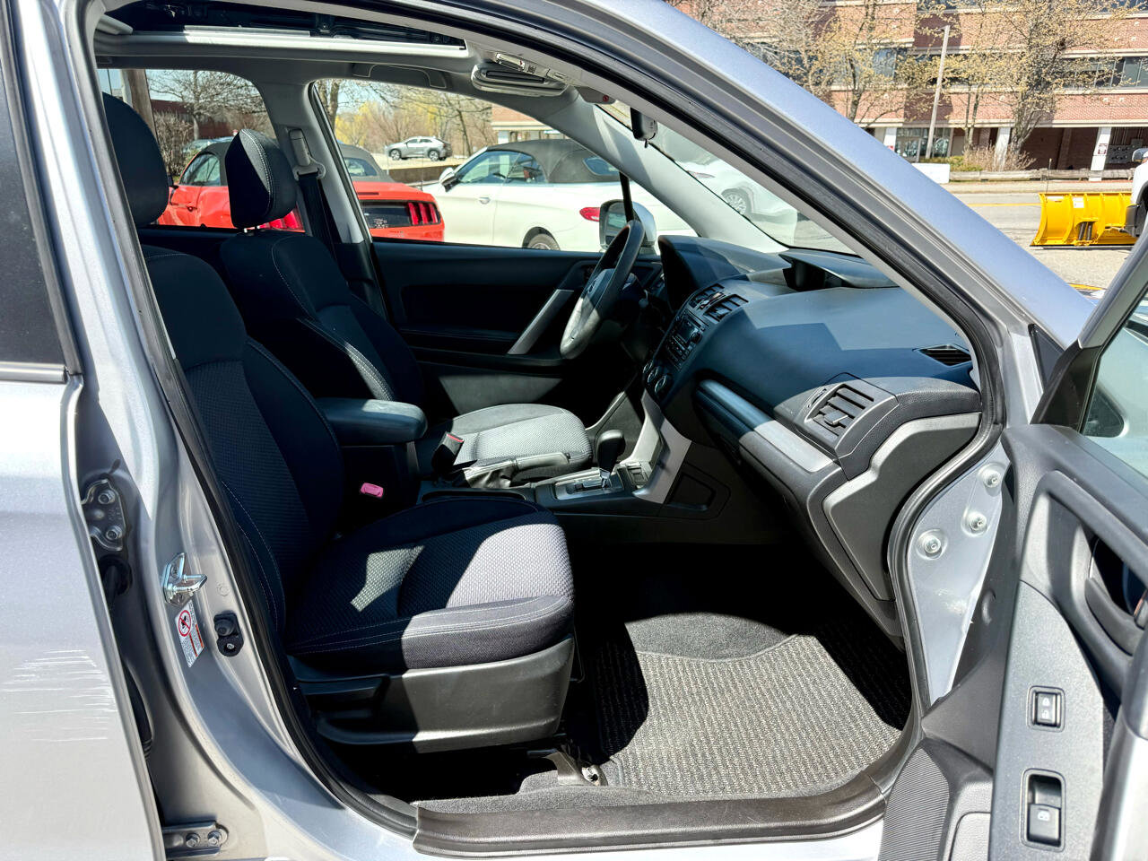 Used 2015 Subaru Forester 2.5i Premium image 25