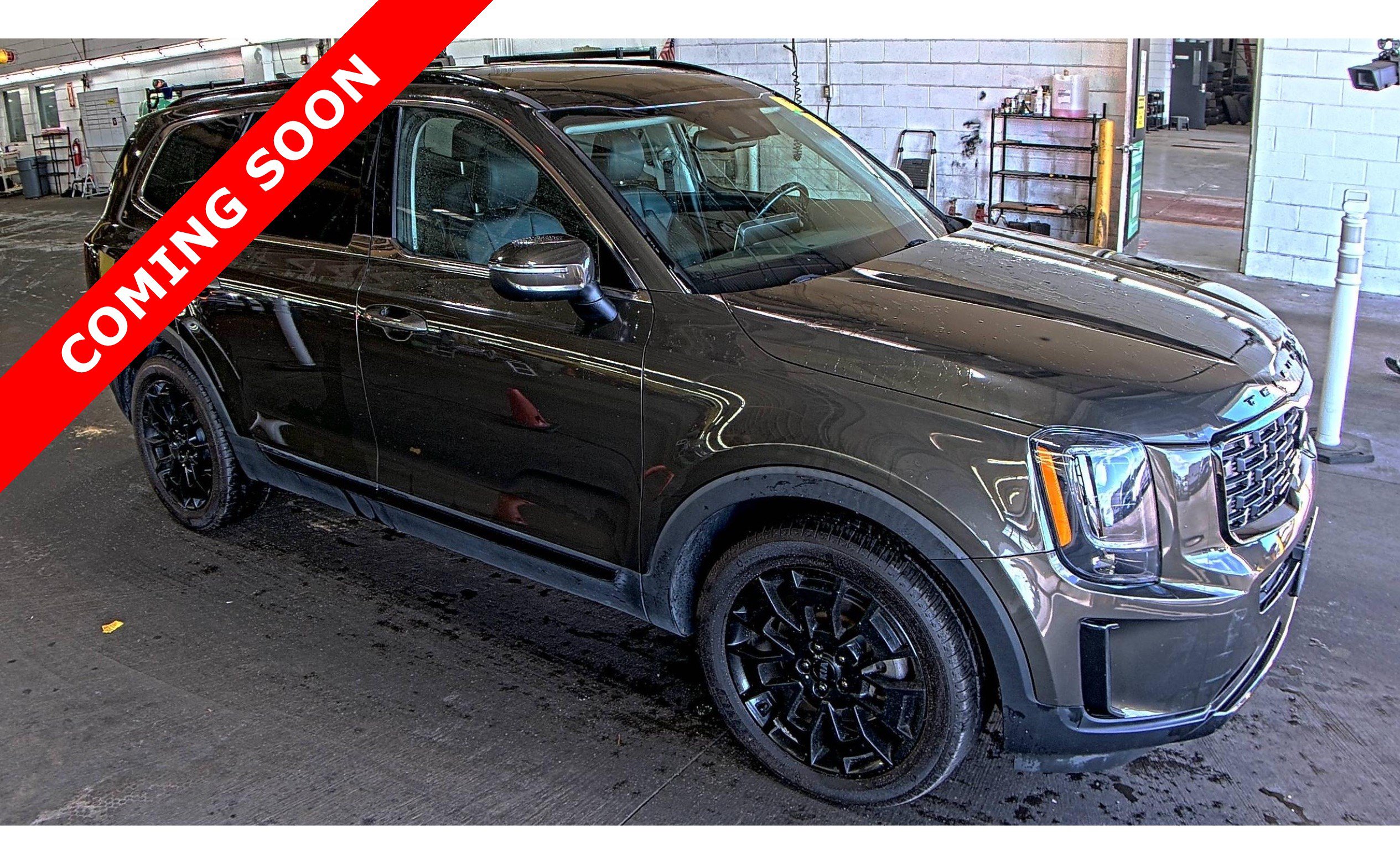 Used 2021 Kia Telluride EX w/ EX Premium Package AWD/4WD image 3