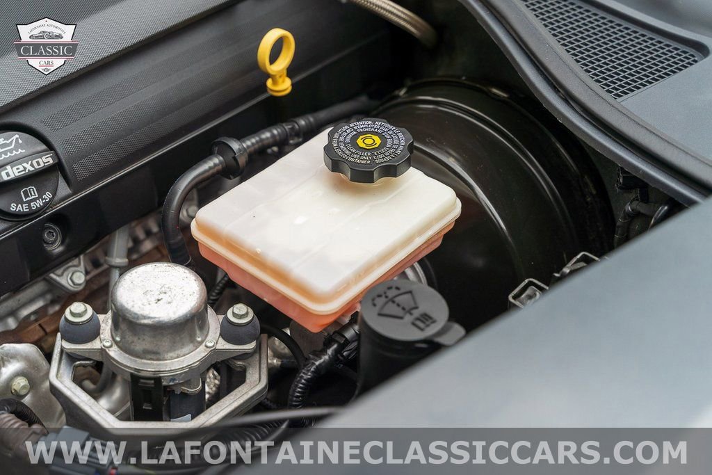 Used 2014 Chevrolet Corvette Base w/ Battery Protection Package image 56