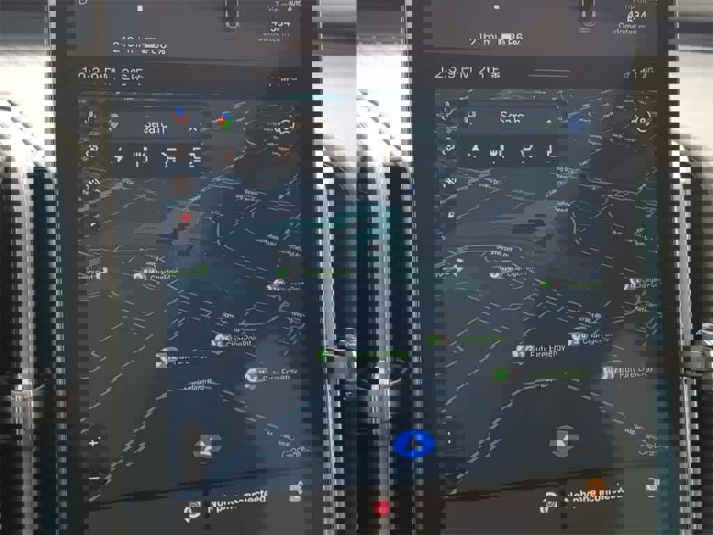 Certified 2025 Volvo EX30 Plus w/ Protection Package Premier image 26