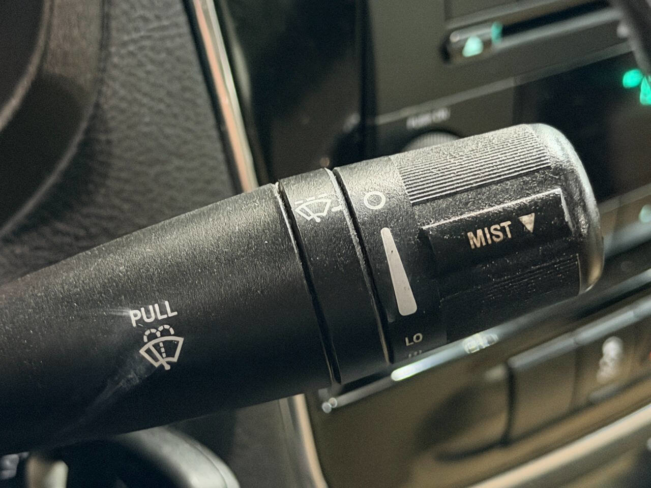 Used 2013 Chrysler 200 Touring image 30