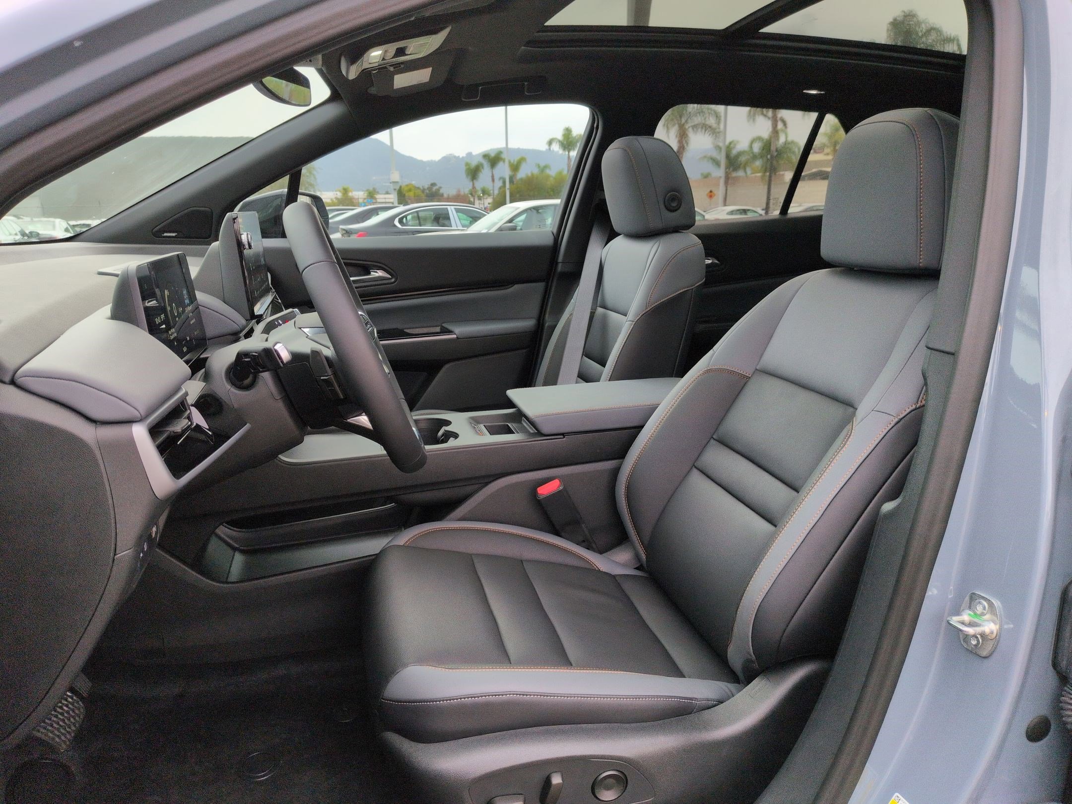 Used 2025 Honda Prologue Touring image 16