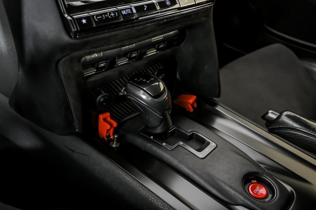 Used 2013 Nissan GT-R Premium AWD/4WD image 35