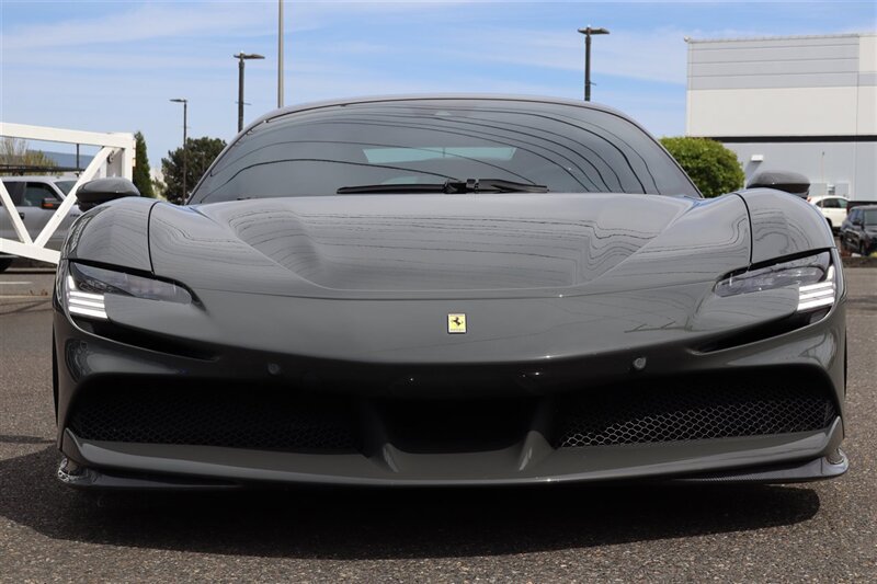 Used 2021 Ferrari SF90 Stradale AWD/4WD image 9