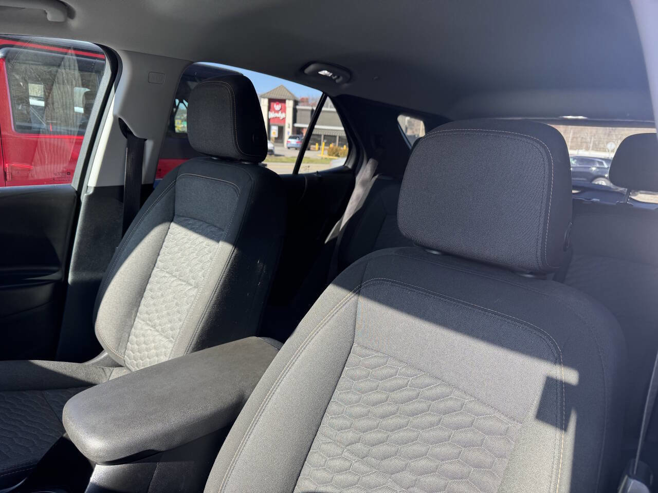 Used 2019 Chevrolet Equinox LT image 14