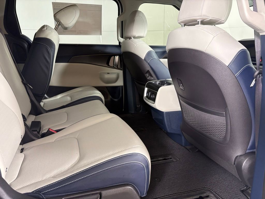 New 2026 Kia Carnival SX Prestige FWD image 16