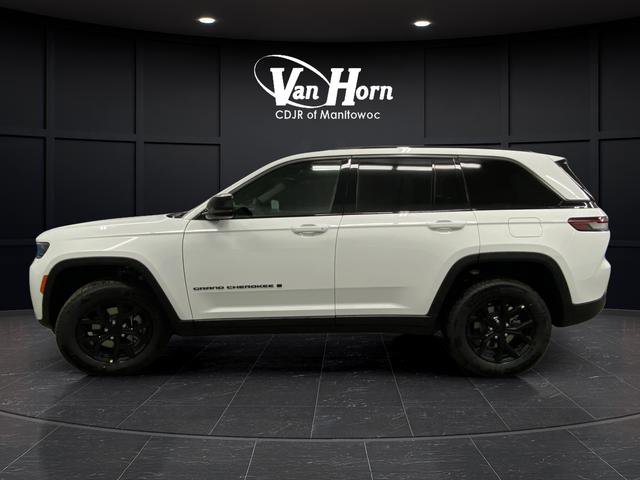 New 2026 Jeep Grand Cherokee Altitude image 13