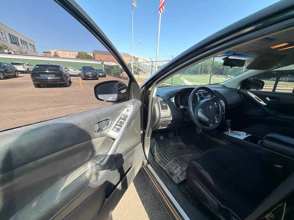 Used 2014 Nissan Murano S AWD/4WD image 9