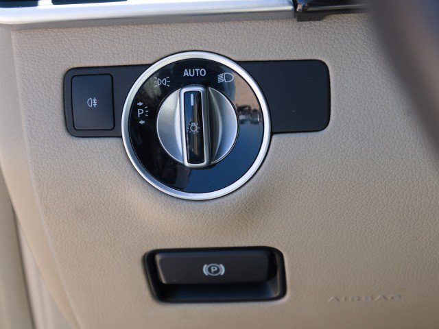 Used 2015 Mercedes-Benz GL 450 4MATIC image 18