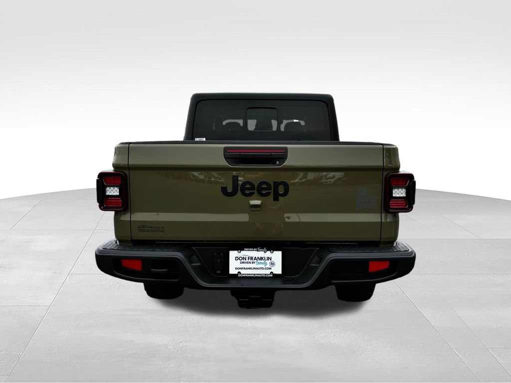 New 2026 Jeep Gladiator Willys AWD/4WD image 3