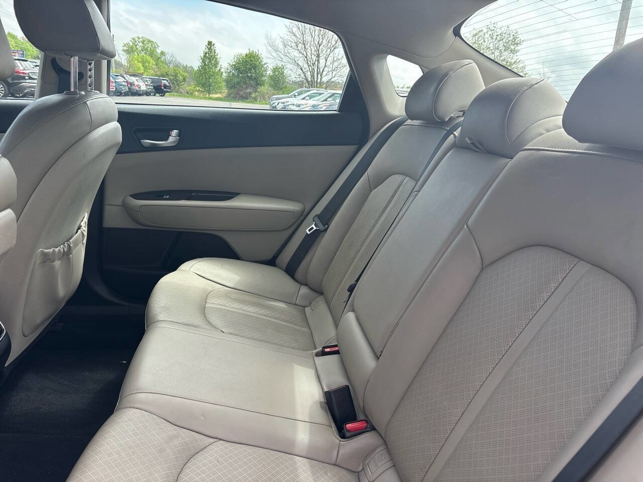 Used 2016 Kia Optima EX FWD image 17