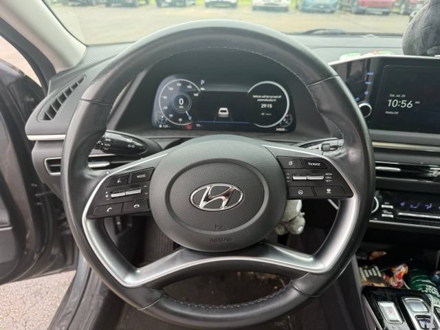 Used 2023 Hyundai Sonata SEL w/ Convenience Package FWD image 9