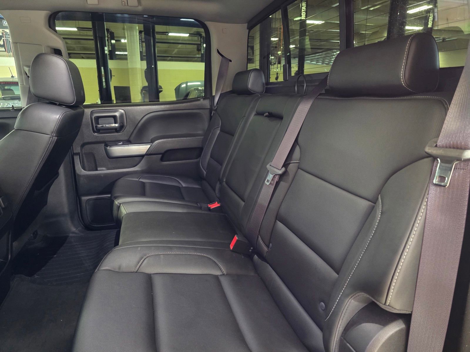 Used 2017 Chevrolet Silverado 1500 LTZ Z71 w/ Midnight Edition image 11