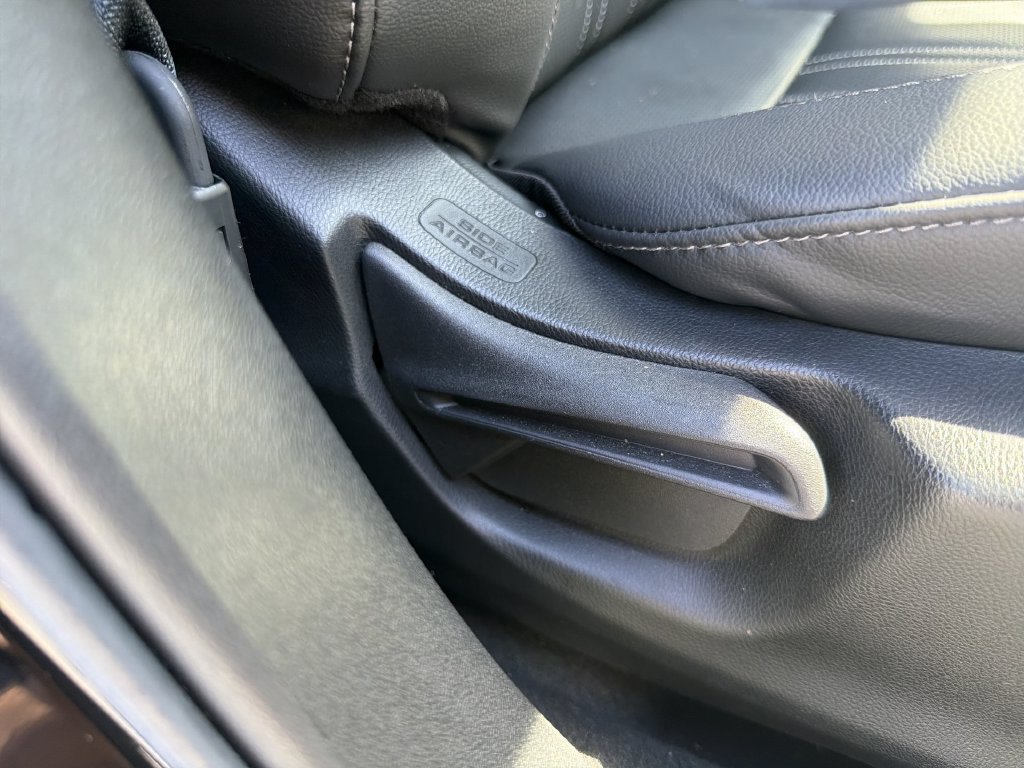 Certified 2023 Honda HR-V EX-L image 41