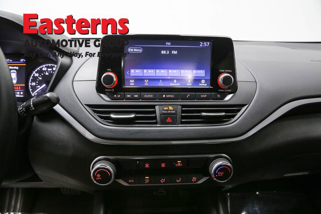 Used 2023 Nissan Altima 2.5 S image 12