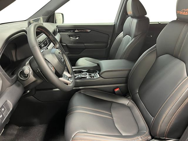 New 2026 Honda Pilot TrailSport image 11