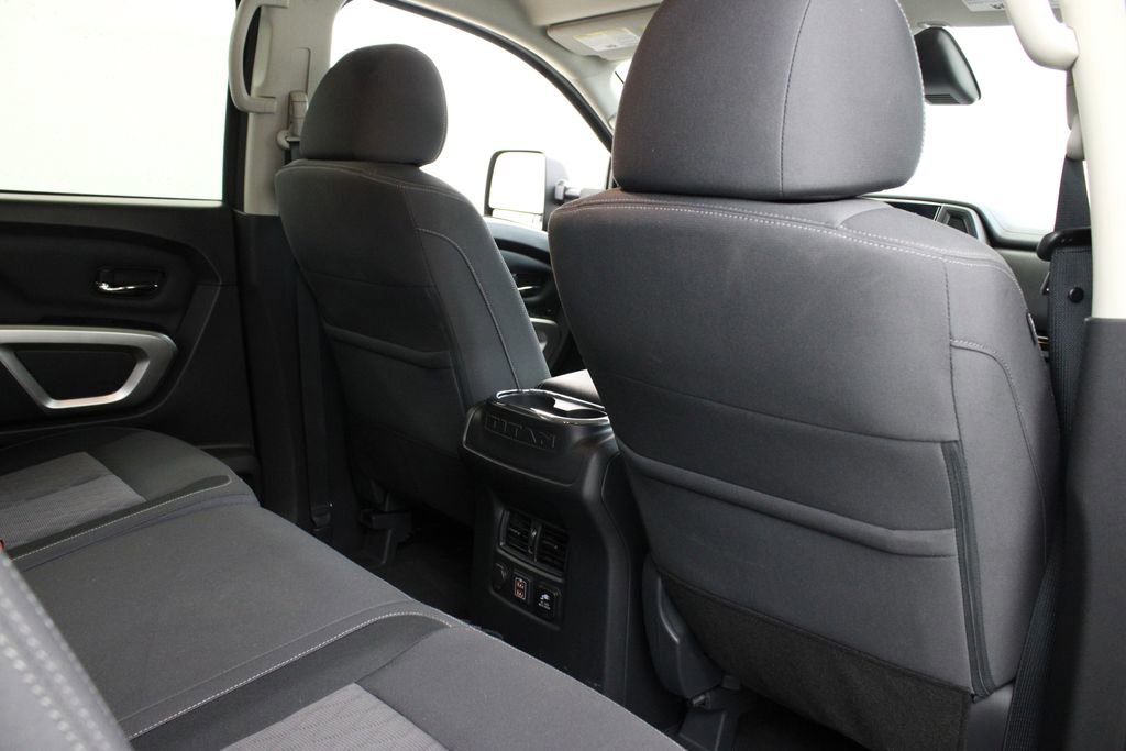 Used 2024 Nissan Titan SV w/ SV Convenience Package image 20