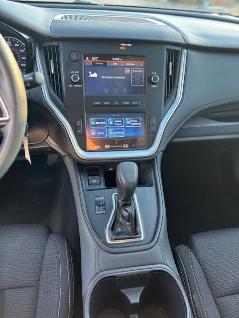 Used 2022 Subaru Outback image 9