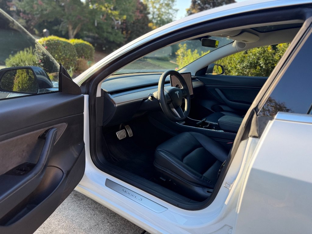 Used 2020 Tesla Model 3 Performance AWD/4WD image 11