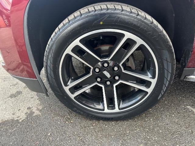 Used 2017 Cadillac Escalade Luxury image 11