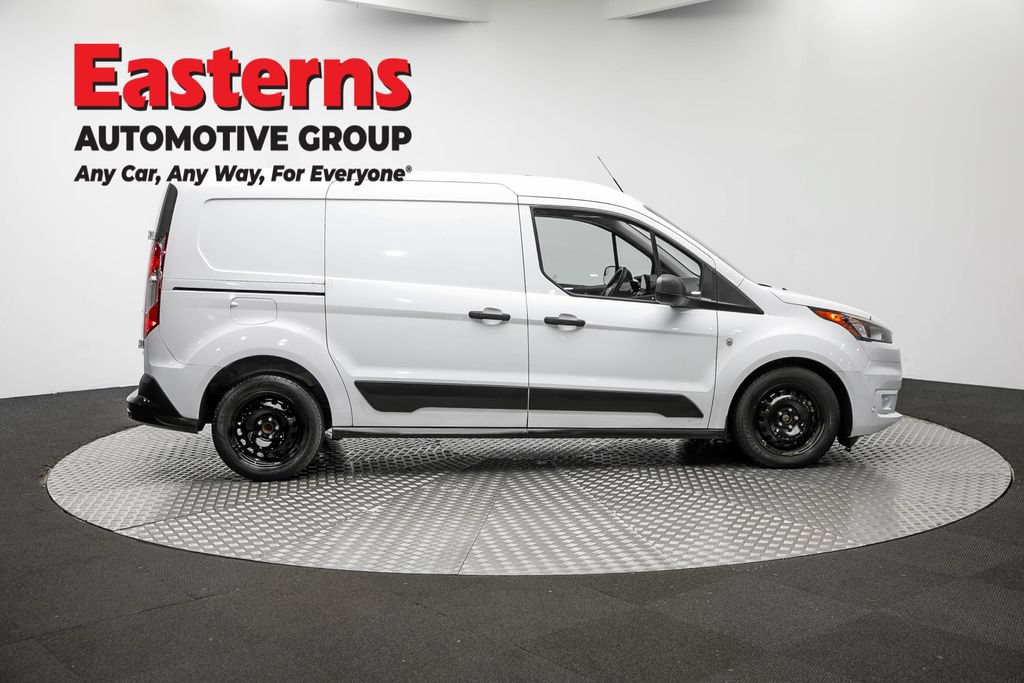 Used 2022 Ford Transit Connect XLT FWD image 4