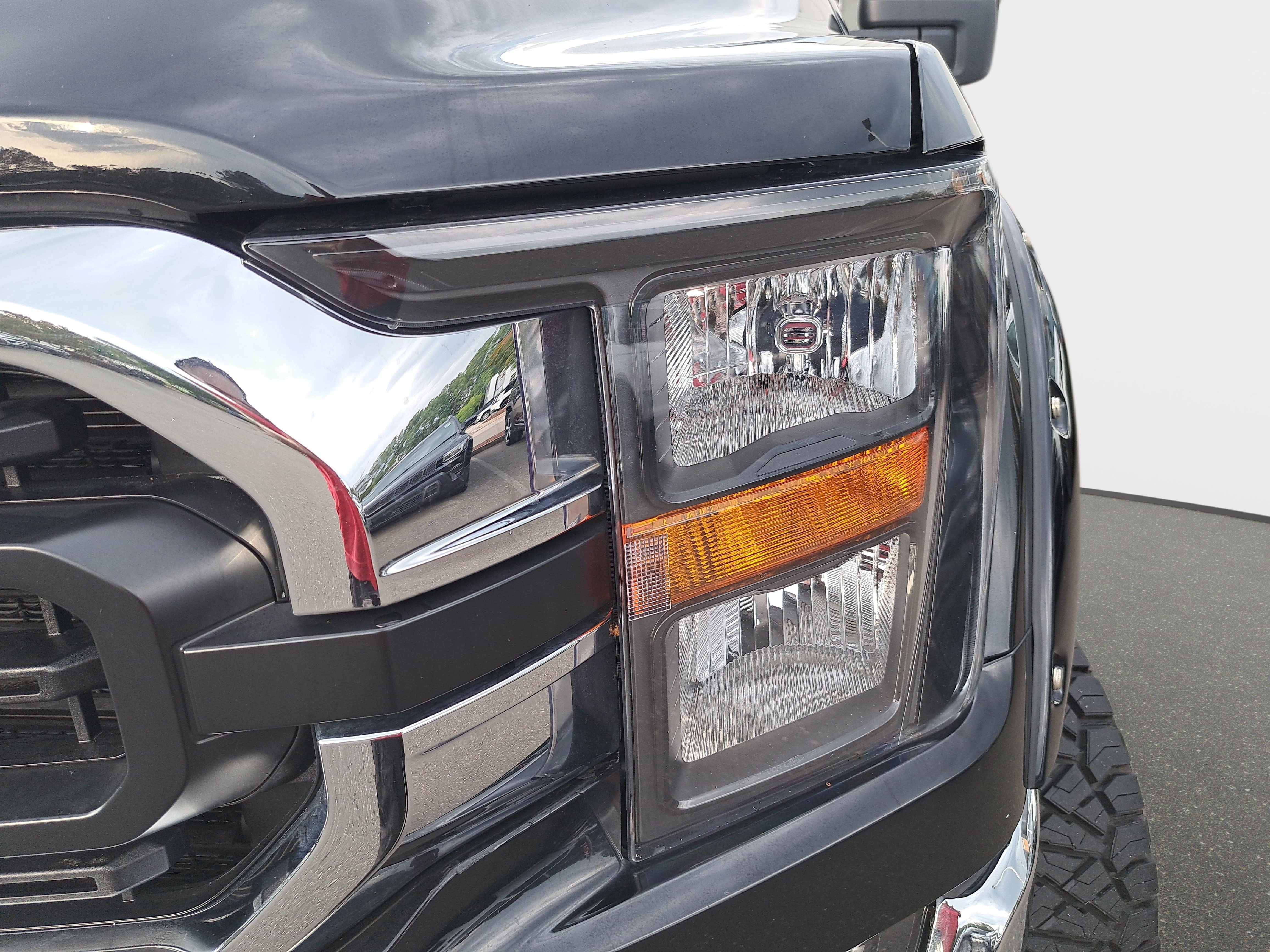 Used 2023 Ford F150 XLT AWD/4WD image 28