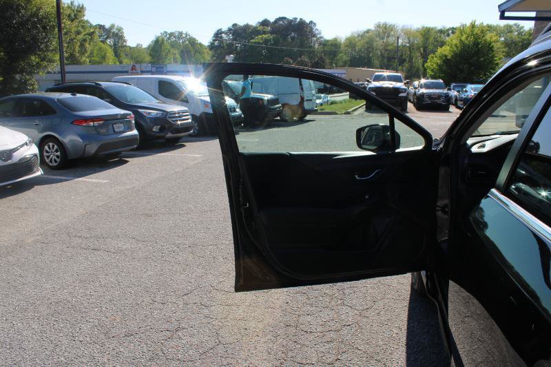 Used 2023 Subaru Outback Premium AWD/4WD image 12