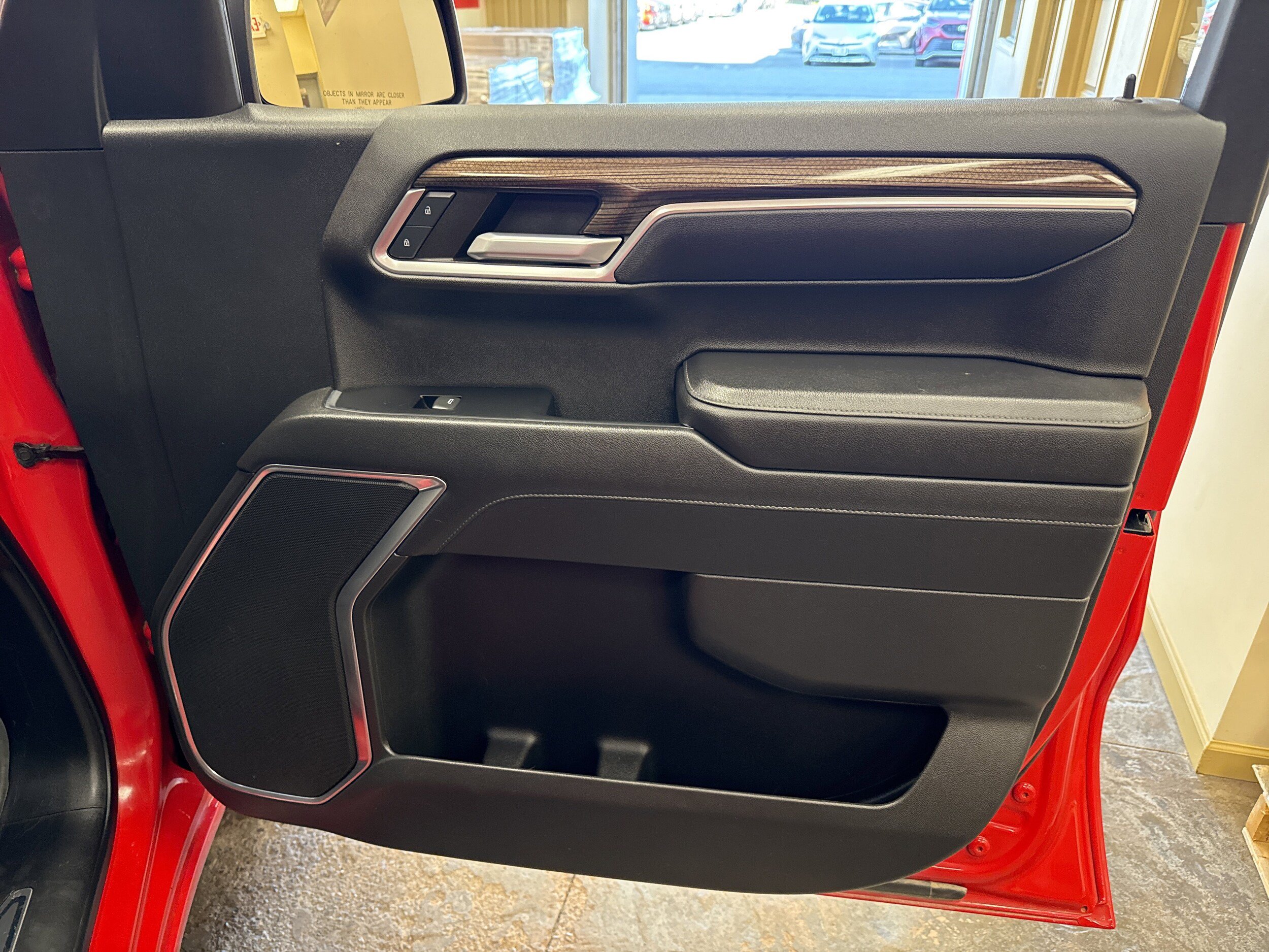 Used 2022 Chevrolet Silverado 1500 RST AWD/4WD image 15