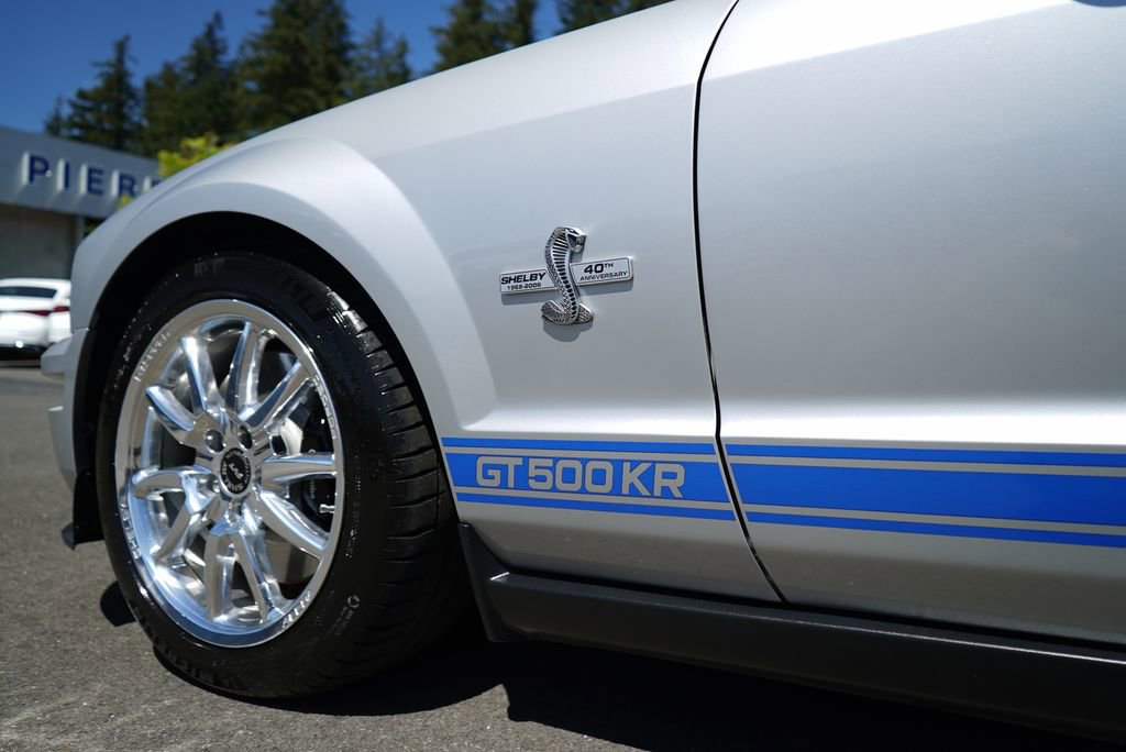 Used 2008 Ford Mustang Shelby GT500 RWD image 36