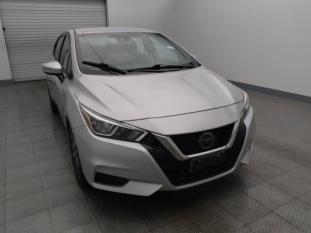 Used 2021 Nissan Versa SV image 14