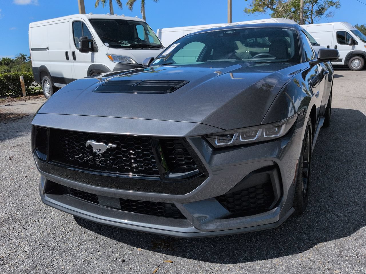 Used 2025 Ford Mustang GT RWD image 9