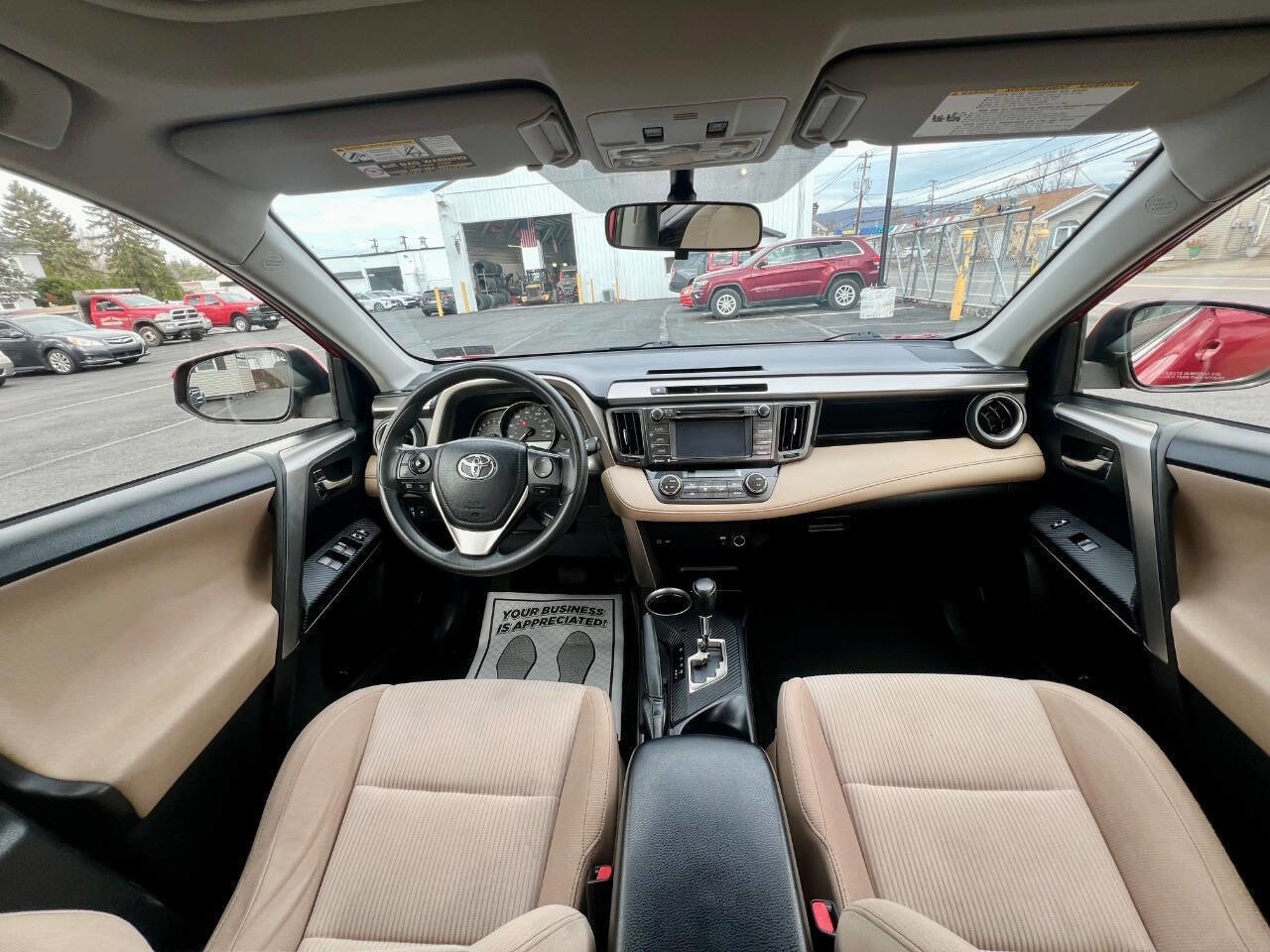 Used 2015 Toyota RAV4 XLE AWD/4WD image 14