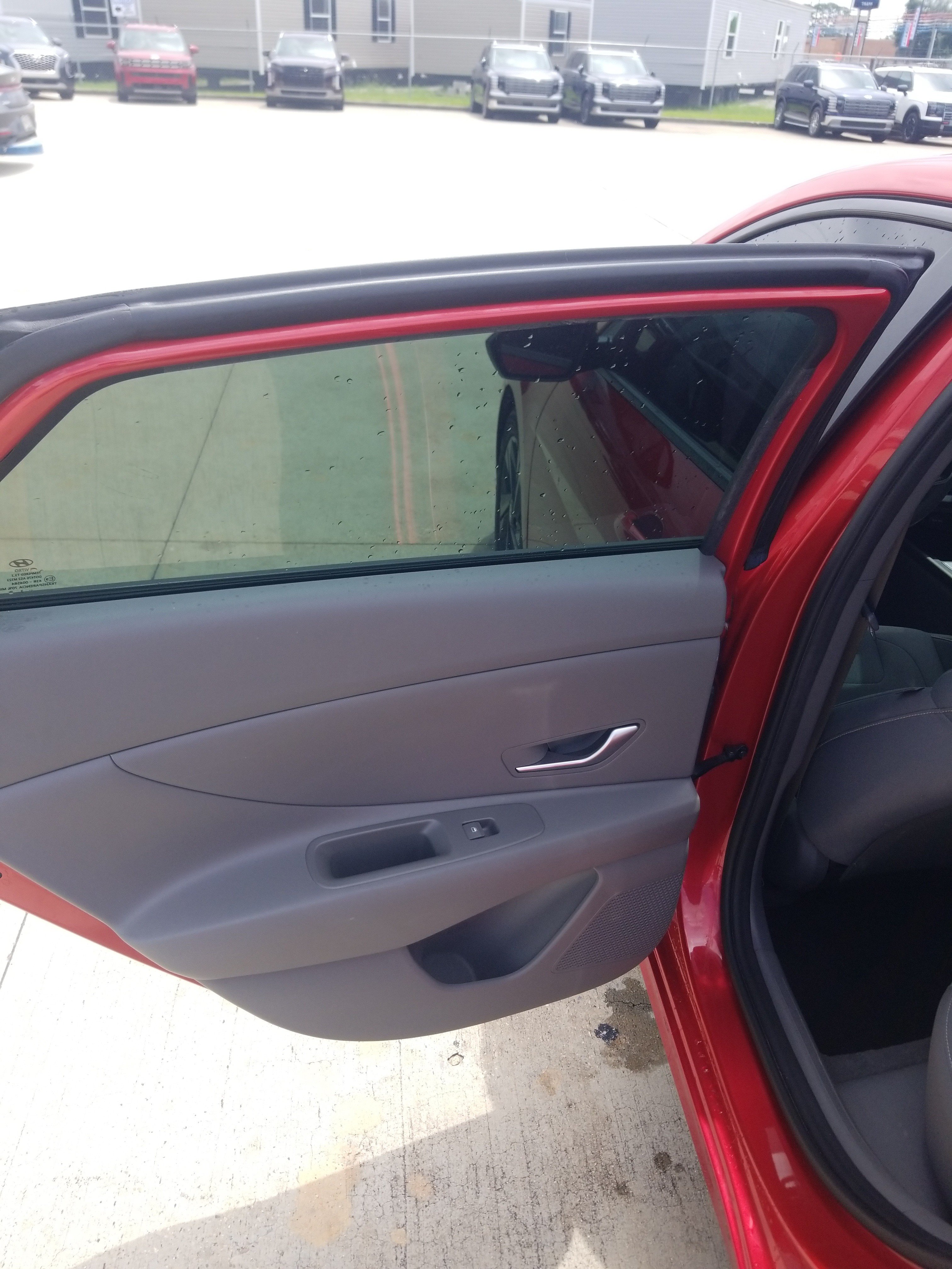 Used 2023 Hyundai Elantra SEL FWD image 11