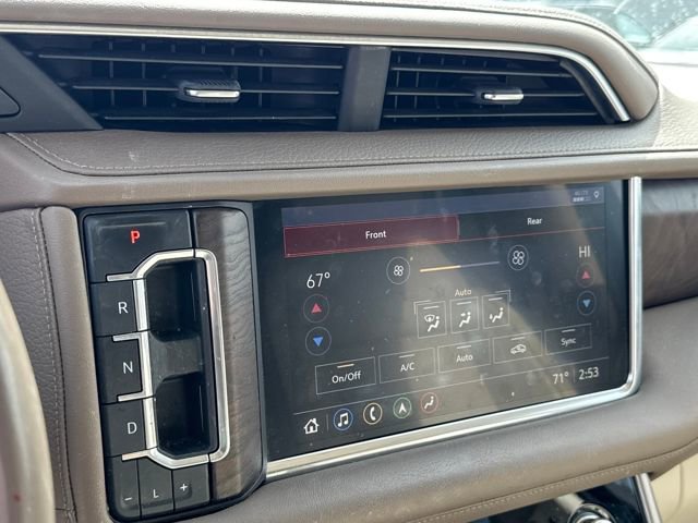 Used 2021 GMC Yukon Denali w/ Denali Premium Package image 24