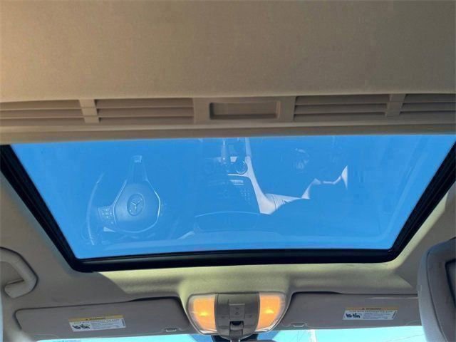 Used 2014 Mercedes-Benz C 300 4MATIC Sedan image 26