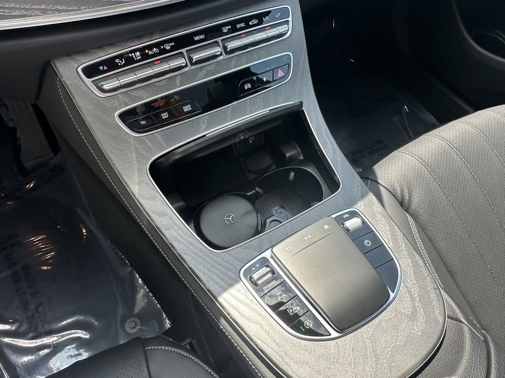Certified 2022 Mercedes-Benz E 350 4MATIC Sedan image 32