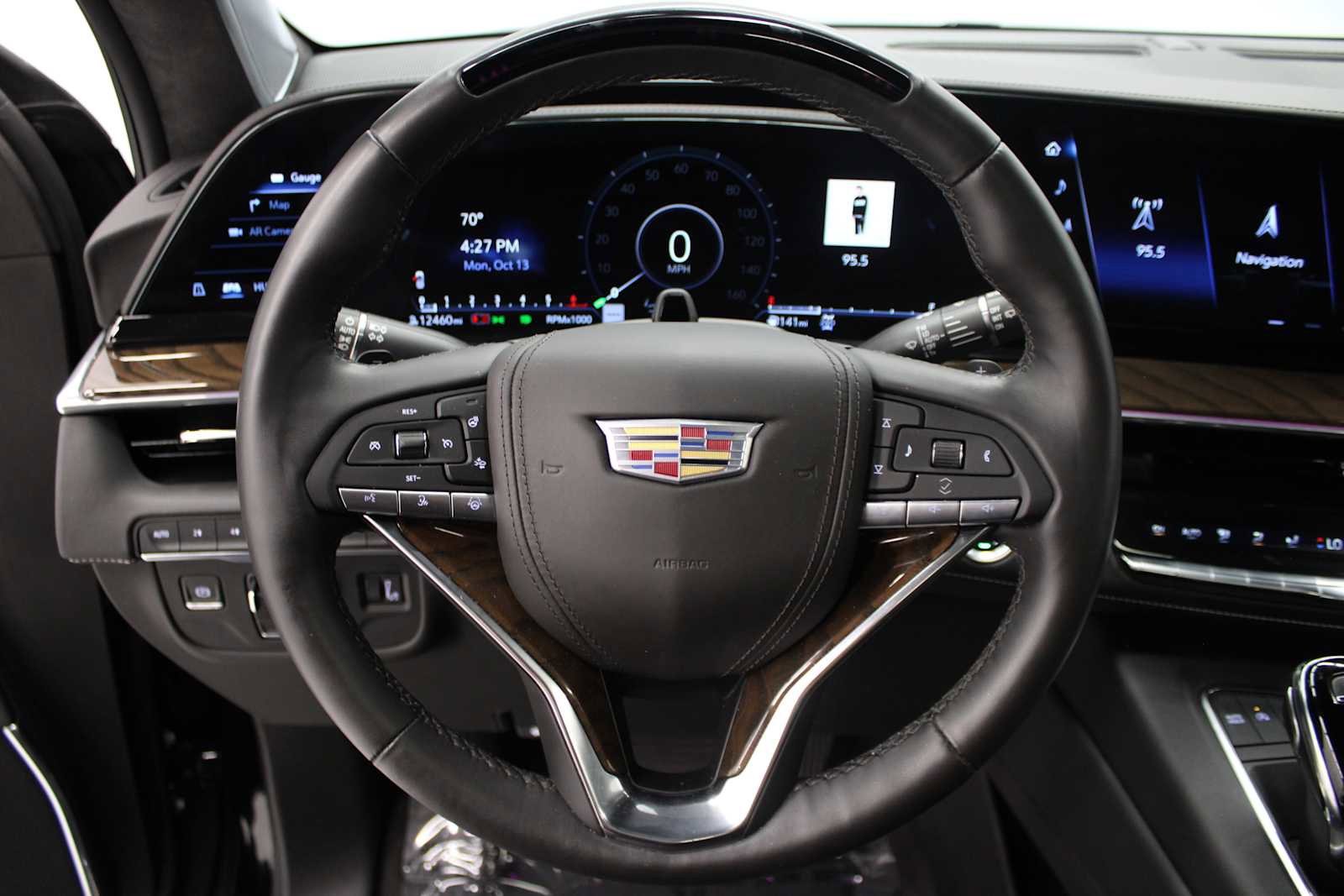 Certified 2024 Cadillac Escalade ESV Sport Platinum w/ LPO, ONYX Package image 28