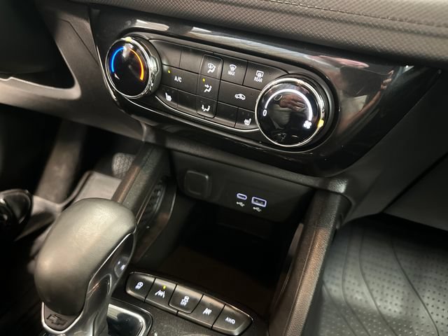 Used 2024 Chevrolet TrailBlazer LT w/ LT Cold Weather Package AWD/4WD image 27