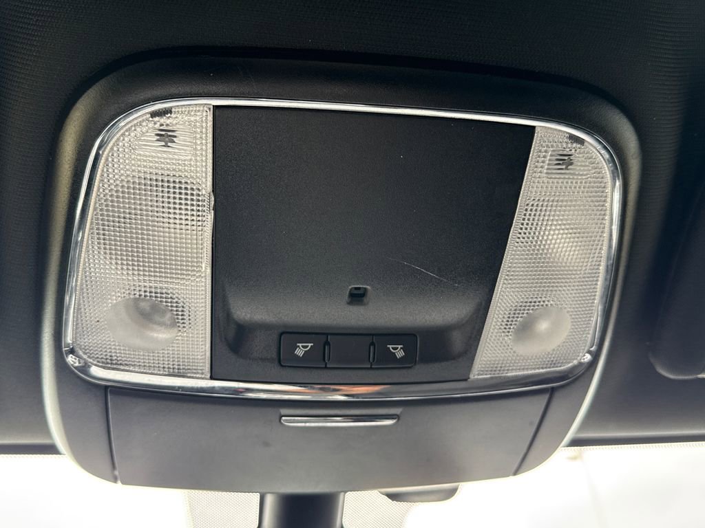 Used 2018 Jeep Grand Cherokee Laredo image 22