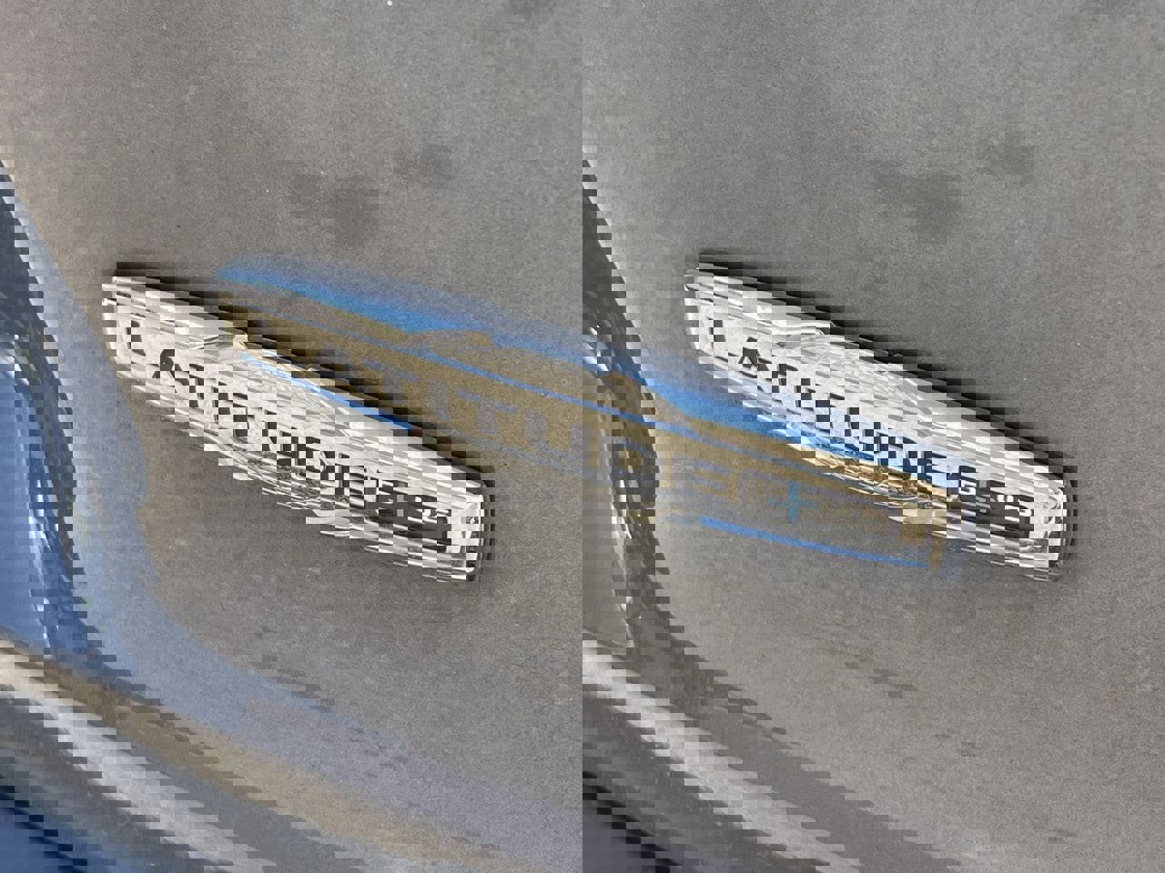 Used 2019 Jeep Cherokee Latitude Plus w/ Comfort/Convenience Group image 5