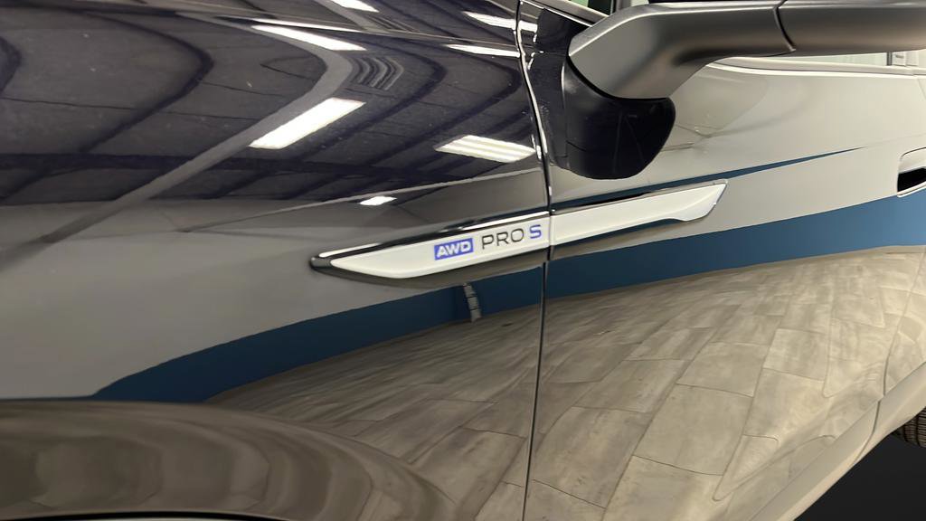 Used 2023 Volkswagen ID.4 Pro S image 40