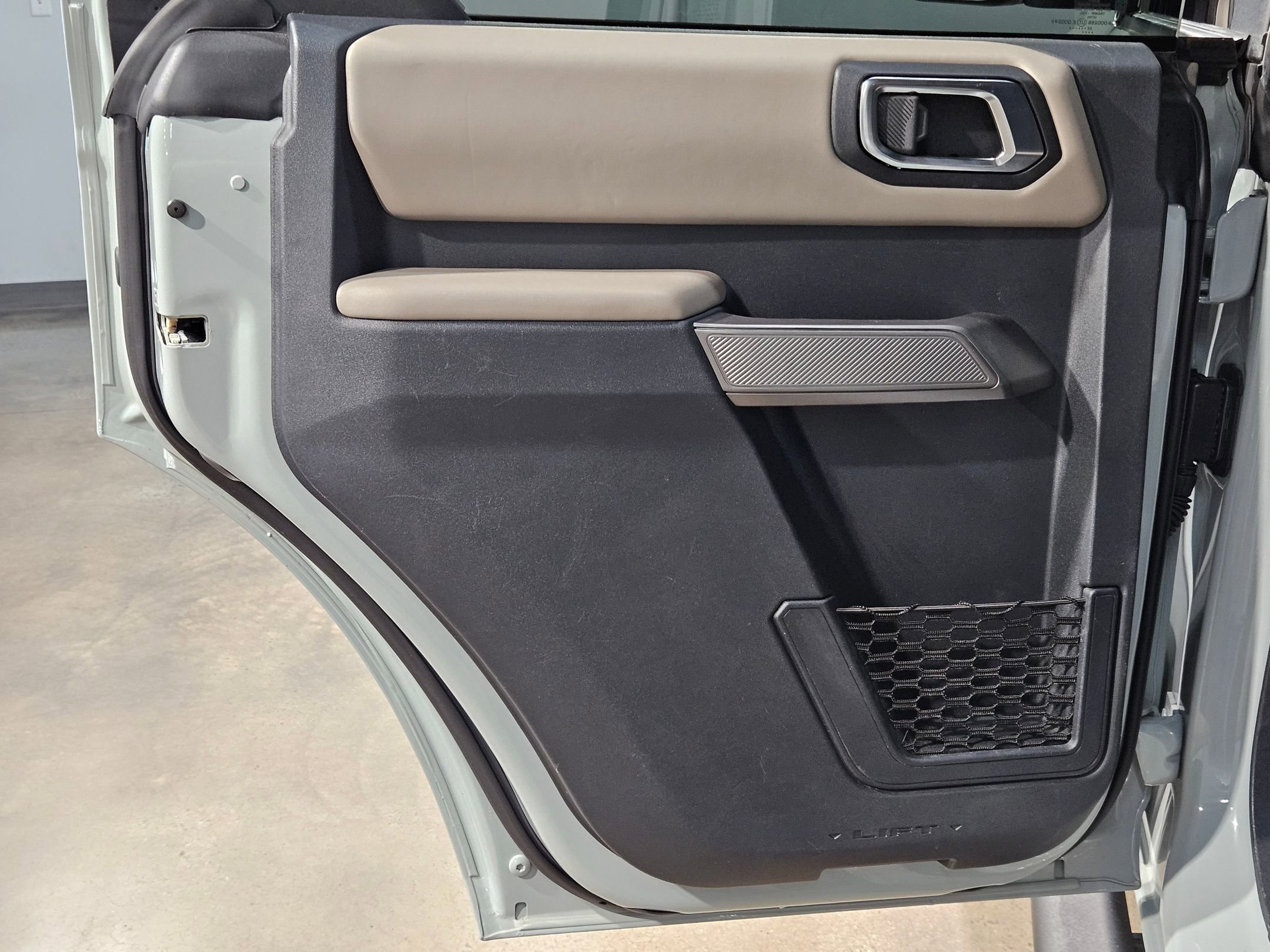 Used 2022 Ford Bronco Wildtrak image 34