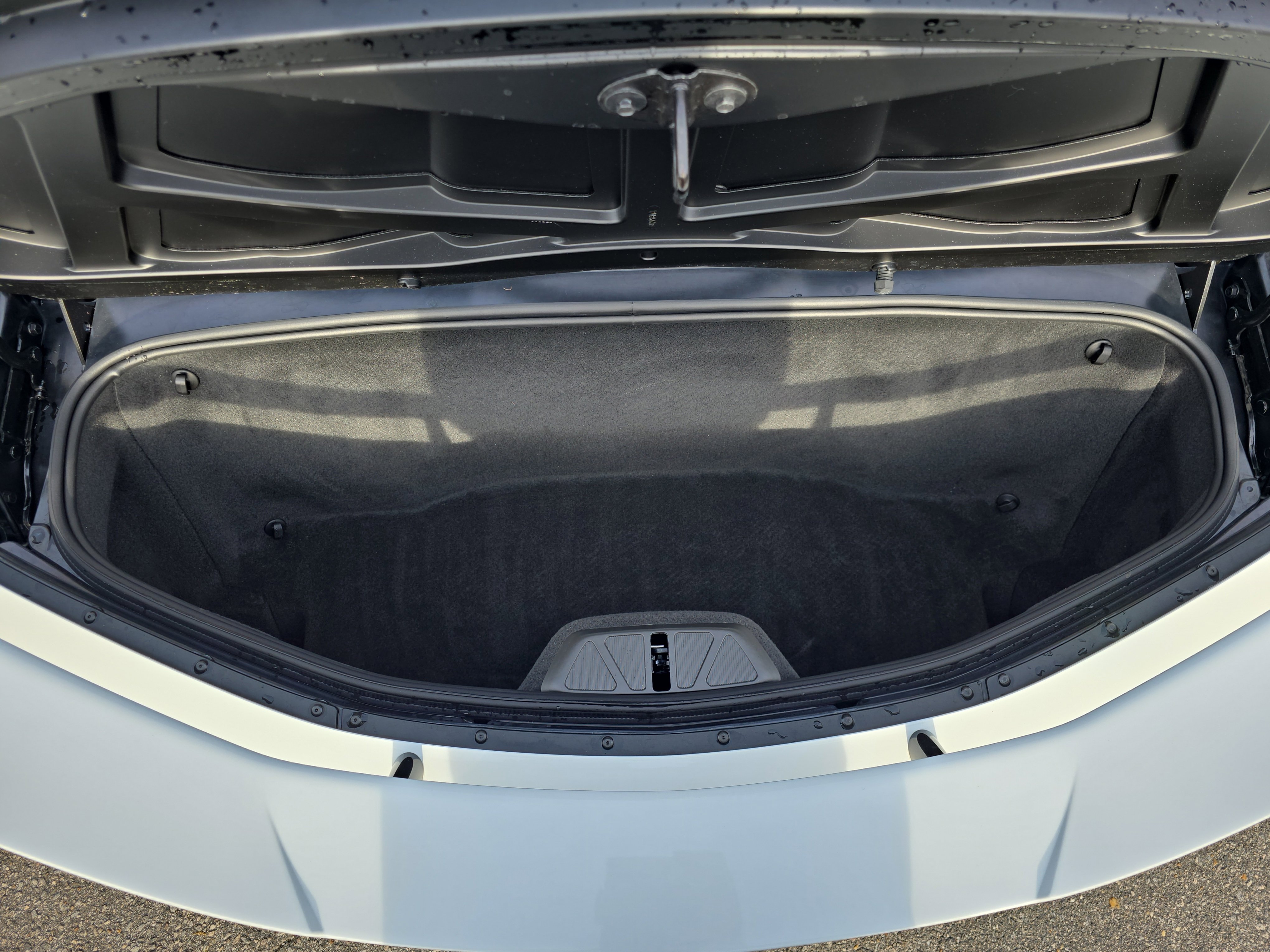 Used 2023 Chevrolet Corvette Stingray Preferred Conv w/ 2LT image 11